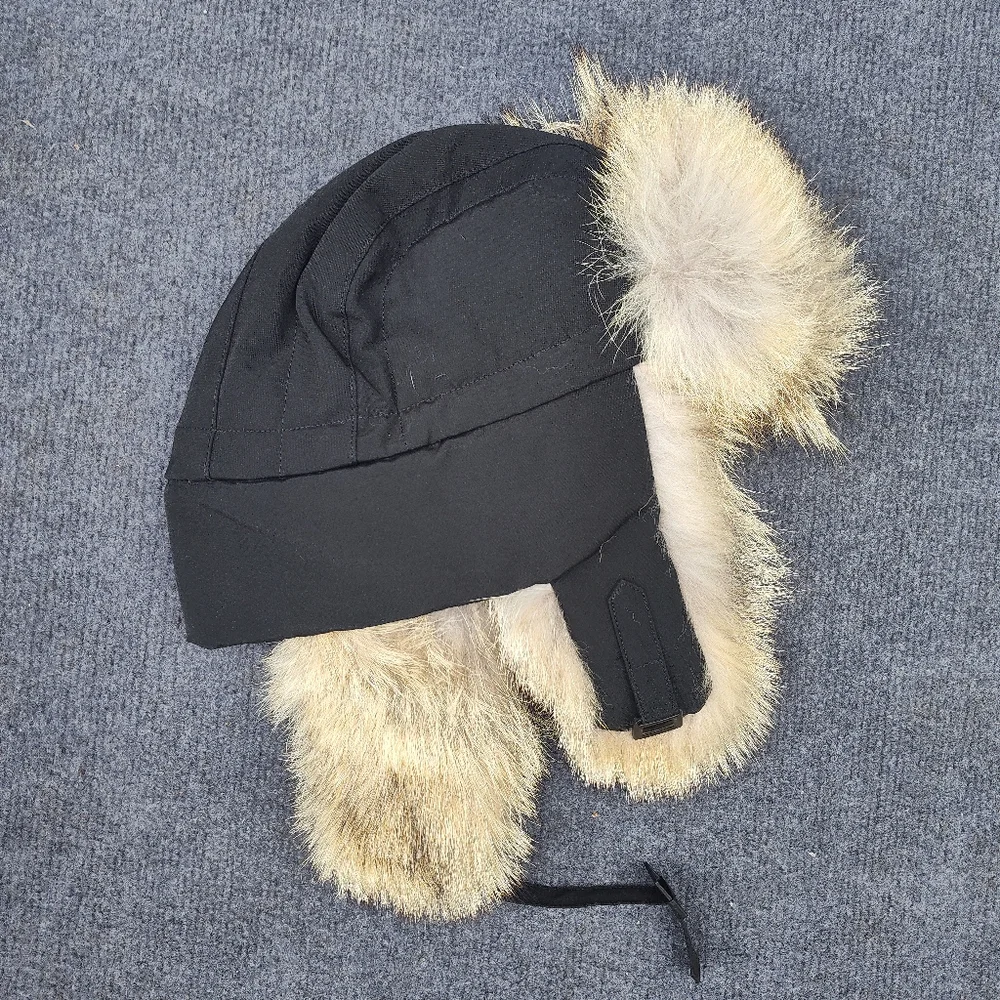 Canada Goose Black Down Hat - Size S/M